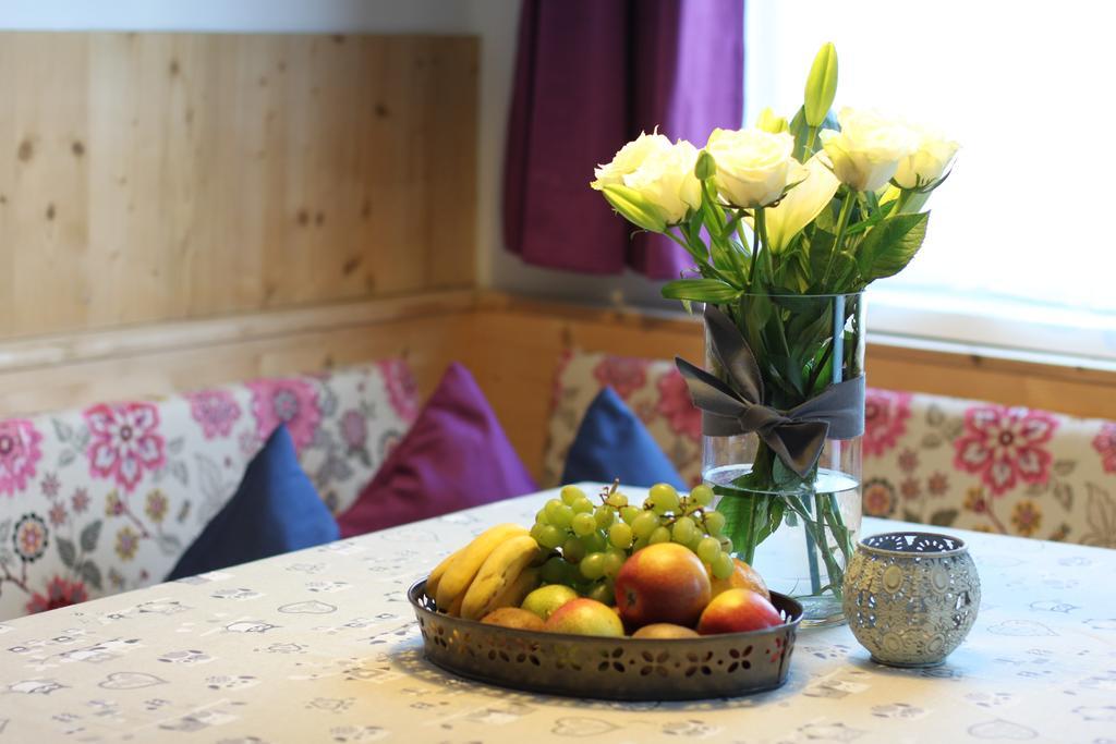 Appartementhaus Marina Matrei in Osttirol Zimmer foto